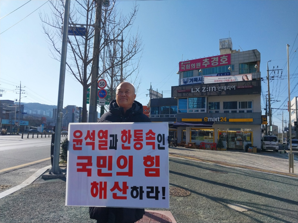 1da084130ca0c03393d97a7493d639d5_1735079785_402.jpeg